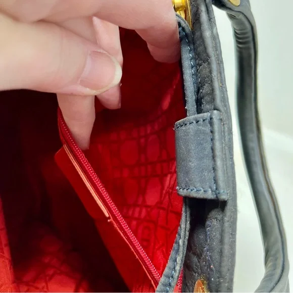 Dior Lady Dior Black with GHW - Picture 9 of 15